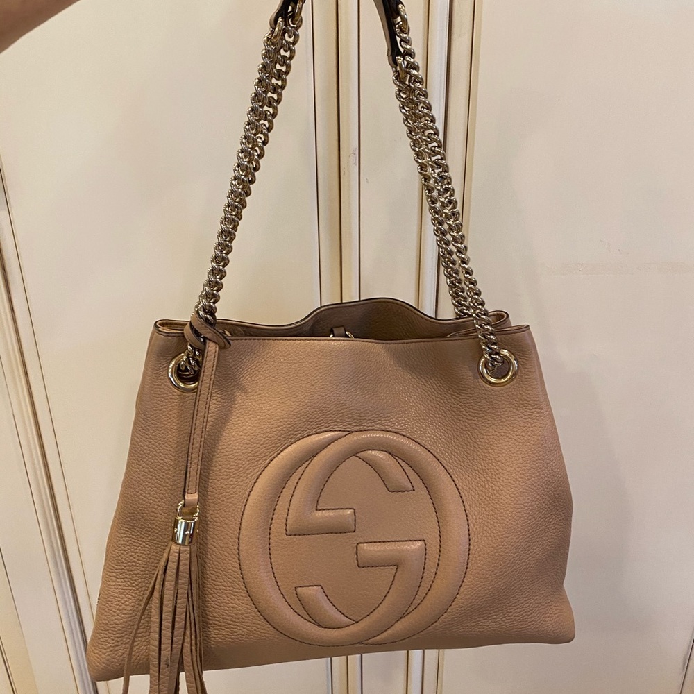 Gucci Camelia Camel leather Tassle Soho Chain